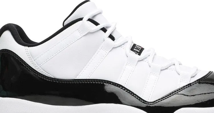 Air Jordan 11 Retro Low Concord-Bred, white