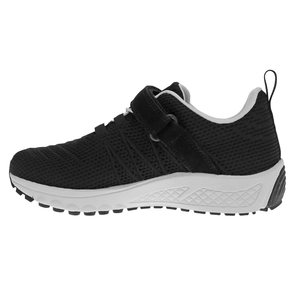 Tour Knit FX Walking Shoes